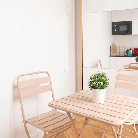 Super Mini - 2 Pax, Bed パリ