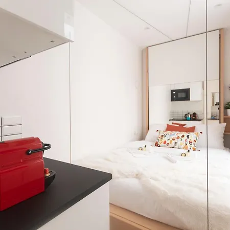 Super Mini - 2 Pax, Bed * パリ